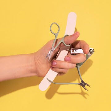 Manicure Tips for Raynaud's Sufferers